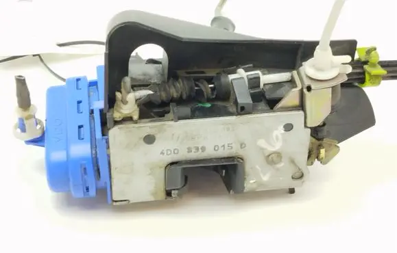 Audi A8 S8 D2 4D Rear door lock 4D0839015 4D0185A