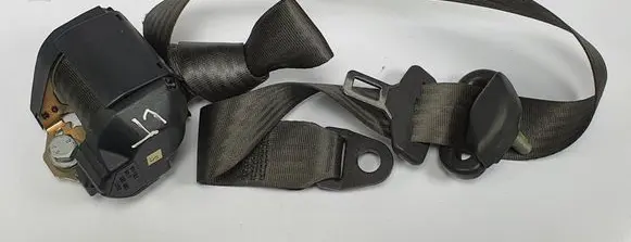 Fiat Punto (188) Rear seatbelt 040169