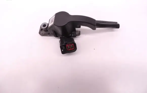 Volvo V40 Airbag deployment crash/impact sensor P31305432 D239