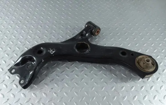 Front lower control arm/wishbone