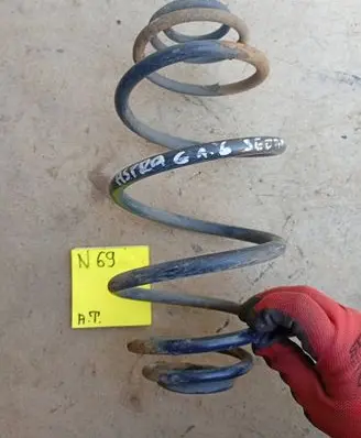 Opel Astra G Front coil spring