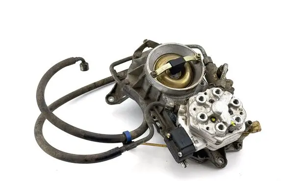 Mercedes-Benz SL R129 Fuel distributor A1041410090 1041410090