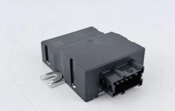 BMW 1 F20 F21 Fuel injection pump control unit/module 7476687