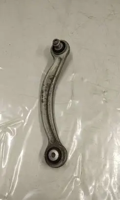 Mercedes-Benz C W205 Rear control arm A20414