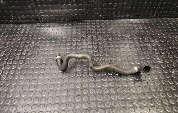 Skoda Octavia Mk3 (5E) Engine coolant pipe/hose 5Q0122101BE