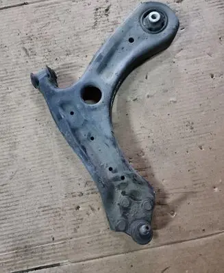 Seat Toledo IV (NH) Front lower control arm/wishbone NOCODE