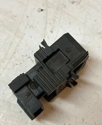 Mini Cooper Hatch Hardtop Brake pedal sensor switch 914688962
