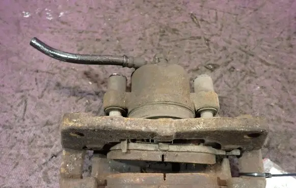 Toyota Yaris Front brake caliper