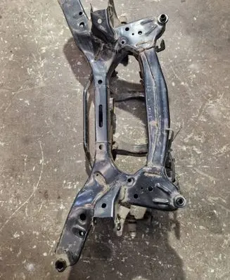 Nissan X-Trail T32 Rear subframe 