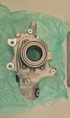 Mercedes-Benz EQC Rear wheel hub spindle/knuckle A2133572600
