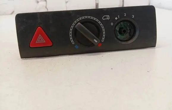 Volkswagen Transporter - Caravelle T5 Climate control unit 7H0919158 983428Z 000146