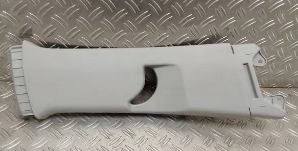 Toyota Yaris (B) pillar trim (top) 624110D180
