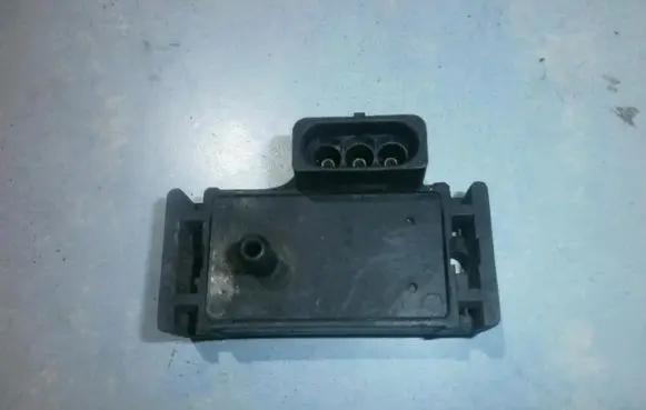 Renault Laguna I Air pressure sensor 0397339