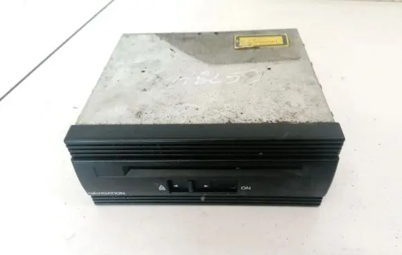 Audi A6 S6 C5 4B CD/DVD changer 4D0919887D