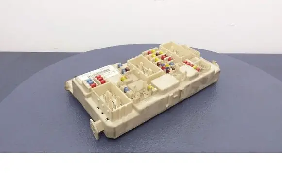 Ford C-MAX I Fuse box set 7M5T-14A073-DB
