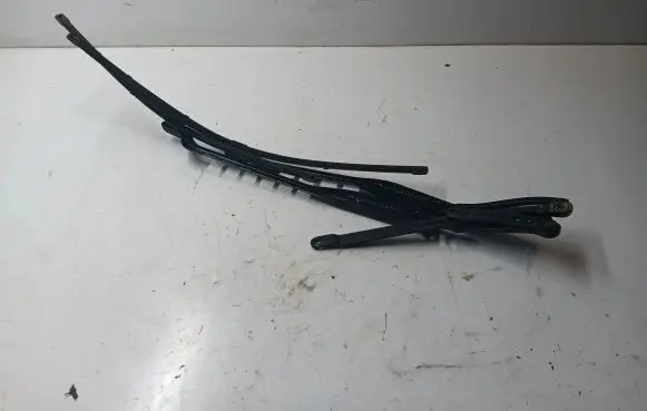 BMW 3 F30 F35 F31 Front wiper blade arm W000027229D