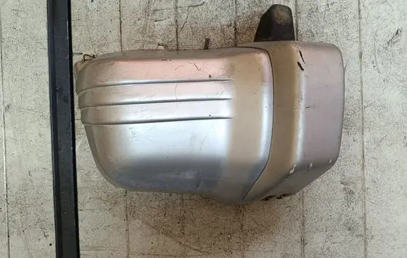 Mitsubishi Pajero Front bumper corner part panel trim 