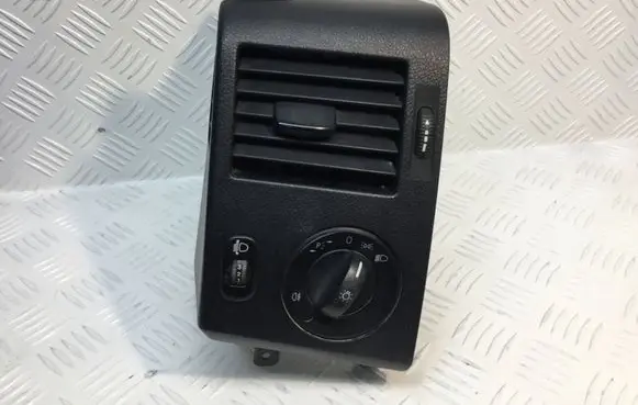 Mercedes-Benz Sprinter W906 Dashboard side air vent grill/cover trim A9068300454