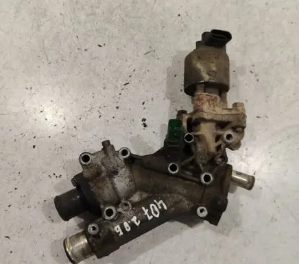 Peugeot 407 Thermostat housing 9653298580