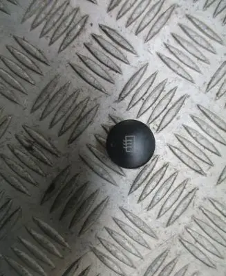 Citroen Berlingo Mirror heating switch 