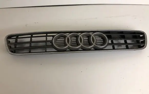 Audi A3 S3 8L Front grill 8L0807683