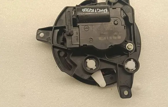 Chrysler Pacifica Air flap motor/actuator 16478554 3093903 P0T1320