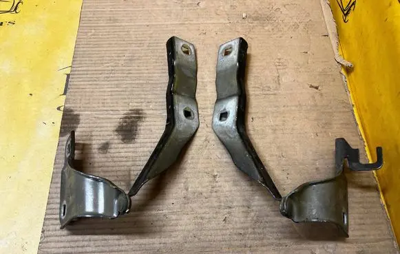 Ford Explorer VI Engine bonnet/hood hinges LB5BS16800A LB5BS16801A
