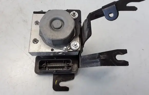Dacia Logan II ABS Pump 476608644R