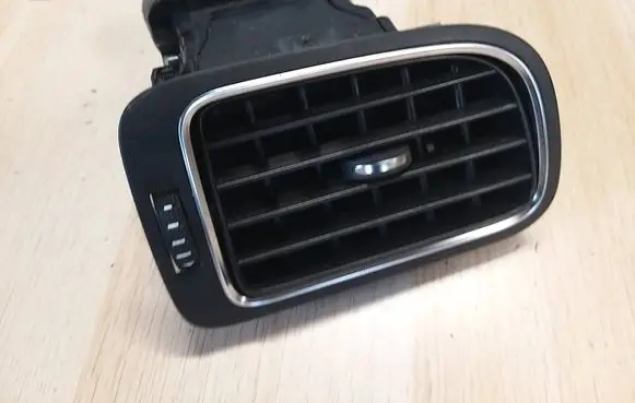 Volkswagen Polo V 6R Dash center air vent grill 6C0819704