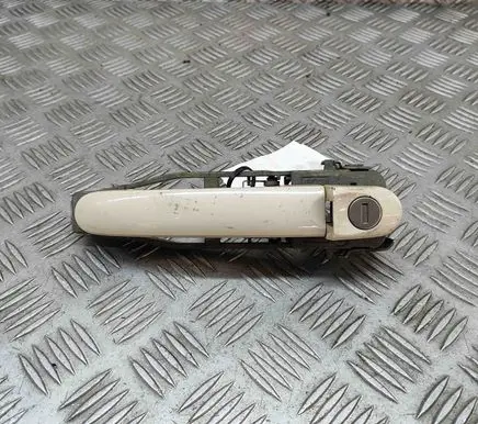 Volkswagen New Beetle Front door exterior handle 1C0837886
