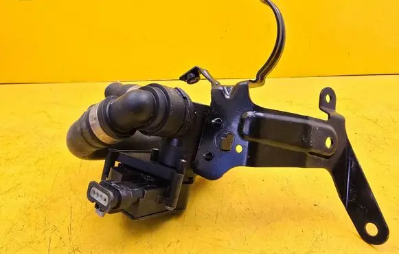 Mercedes-Benz C W206 Coolant heater A0005061500 A2068304804
