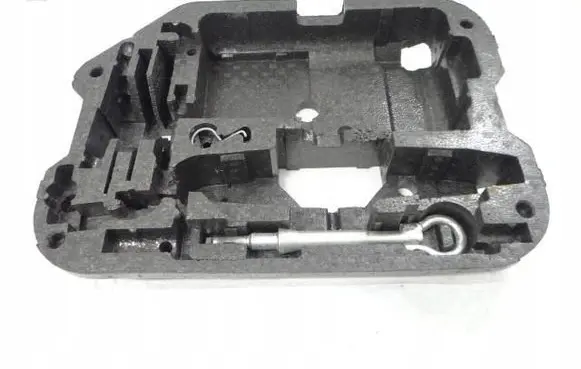 Citroen DS5 Spare wheel section trim 9802201880