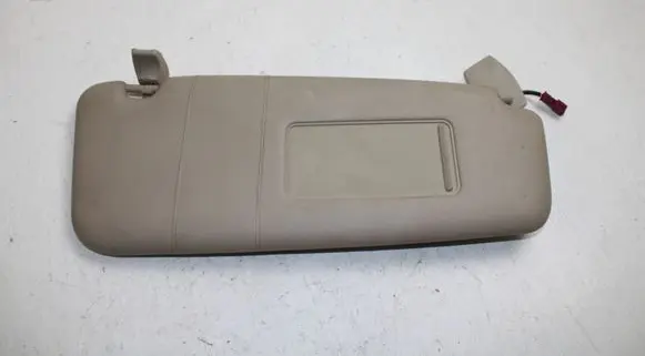 BMW 5 E60 E61 Sun visor 6987116