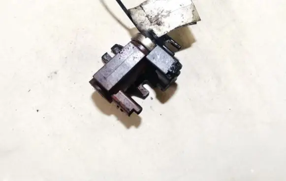 Citroen C5 Turbo solenoid valve 70061200 9651282880.06t08