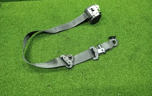 Renault Master III Front seatbelt 868840019R 27022013