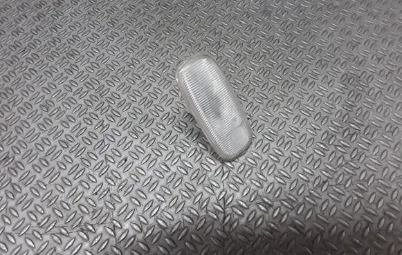 Audi A3 S3 8P Front fender indicator light