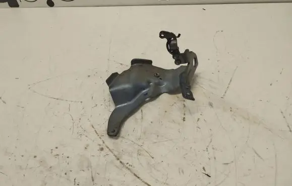 Mercedes-Benz C AMG W205 Fuel pump bracket A1770701100