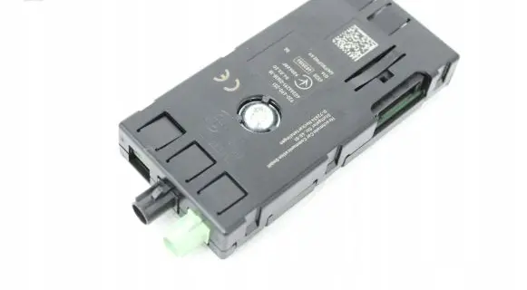 BMW M8 F93 Gran Coupe Aerial antenna amplifier 6835186
