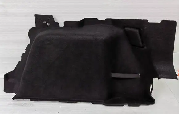 Ford Focus ST Tailgate/trunk side cover trim J008475