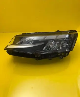 Volkswagen Transporter - Caravelle T7 Headlight/headlamp 7T1941035F