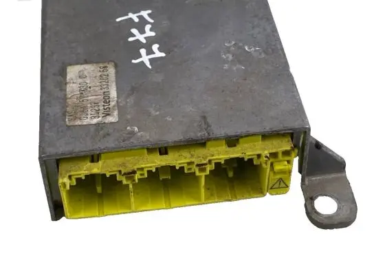 Mazda 6 Airbag control unit/module GJ6A57K30C 3326258 3L2S1