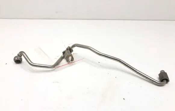 Audi A4 S4 B9 Turbo turbocharger oiling pipe/hose 04L145771H
