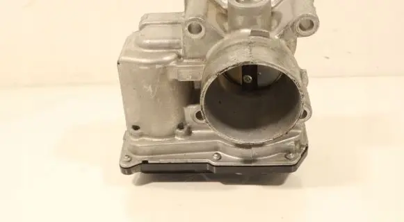 Renault Clio III Throttle body valve 8200568712F