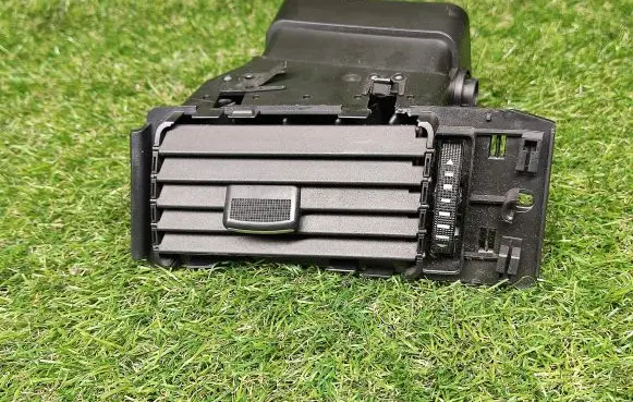 Audi A6 Allroad C5 Dashboard side air vent grill/cover trim 4B2820901