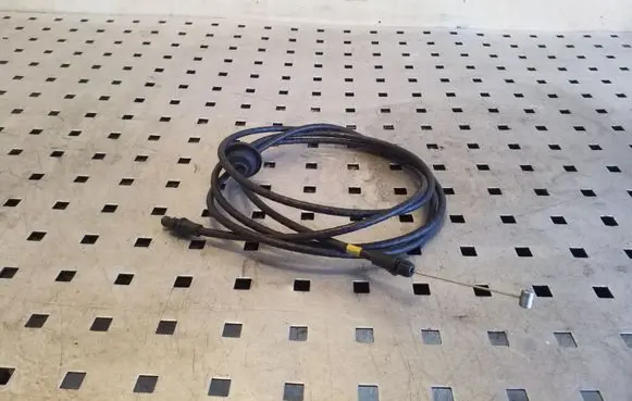 Engine bonnet/hood lock release cable
