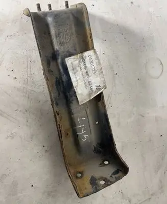 Iveco Daily 6th gen Front bumper mounting bracket 5801667426