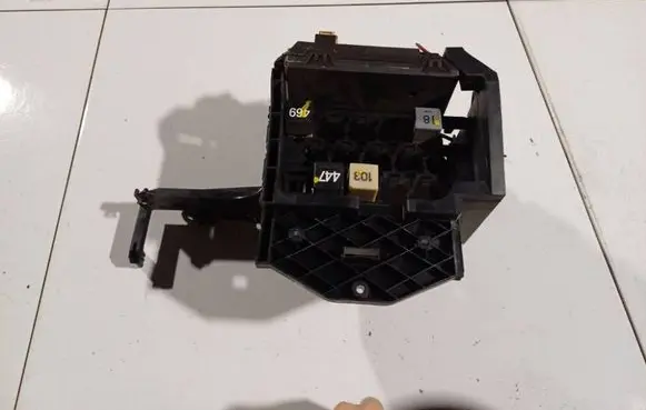 Skoda Fabia Mk1 (6Y) Fuse box set 601907371B
