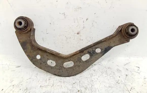 Mazda 3 III Rear control arm