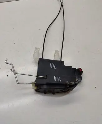 Hyundai Tucson JM Front door lock