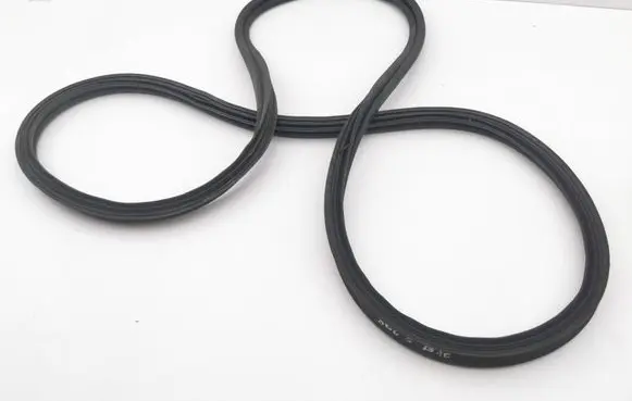 KIA Sportage Loading door rubber seal (on body) 